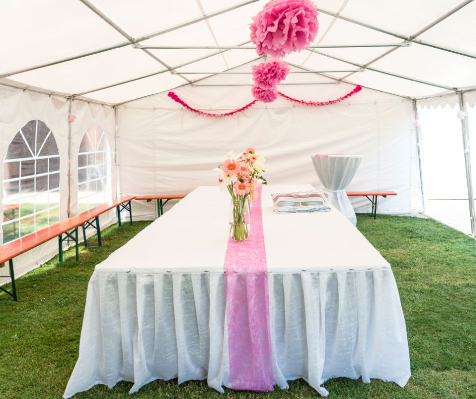 Outdoor party tents Outdoor party tents